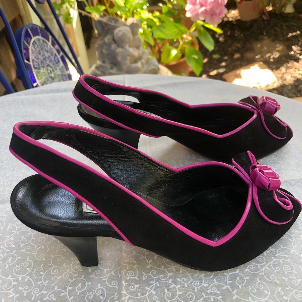 Stefany Peep Toe Suede Leather Pumps Made in Italy